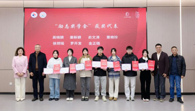 1735804809250519.jpg 1735802631705.jpg