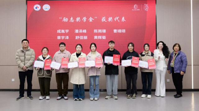 1735804818296718.jpg 1735802641879.jpg